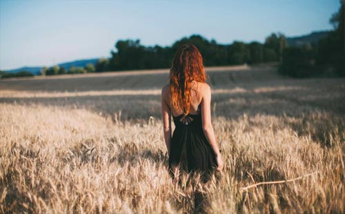 头屑如何去_头上头皮屑特别多是什么原因