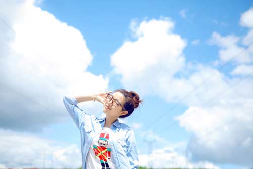 没带卸妆液怎么卸妆