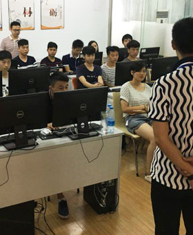 企业到校招聘宣讲会