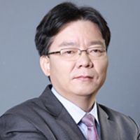 首席教育官