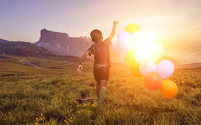 关于再见童年的发言稿