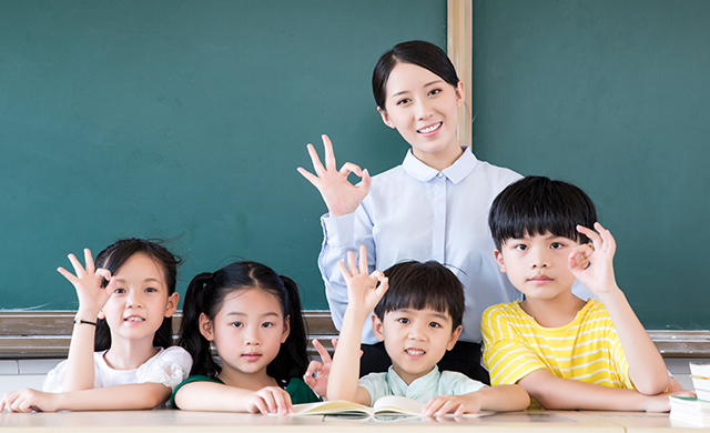 关于作文的小学生德风小学亲情图片