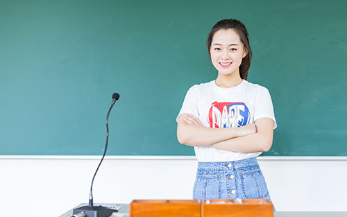 學(xué)會(huì)換位思考的演講稿配圖