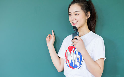 學(xué)會(huì)換位思考的演講稿配圖