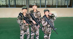 學(xué)員合拍