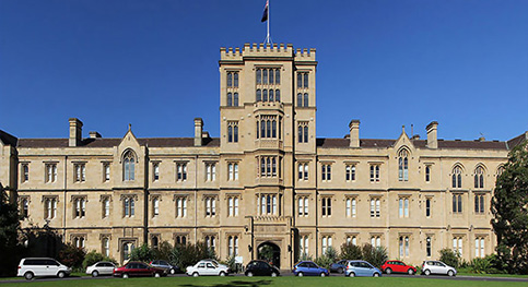 墨爾本大學(xué)
