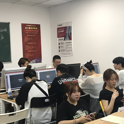 辦公門口