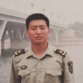 张雷
