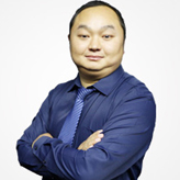 王何偉