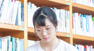 教材豐富