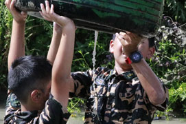 軍事夏令營