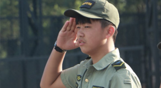 軍事拓展