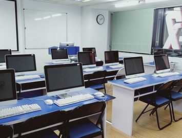 电脑机房