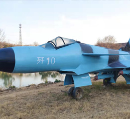 軍事化打造