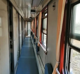 綠皮火車軟臥