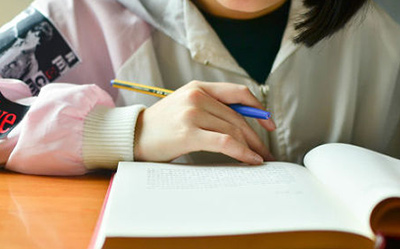 時(shí)尚韓語(yǔ)課程、小語(yǔ)種課程