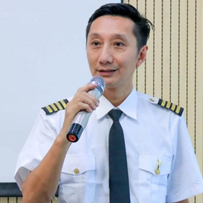 能飛無人機(jī)老師