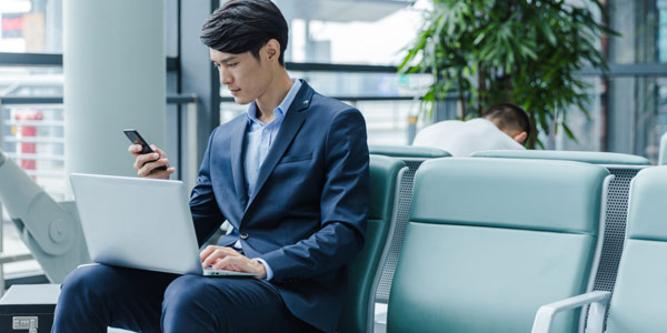室內(nèi)設(shè)計專業(yè)學(xué)員
