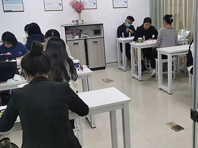 實操課室