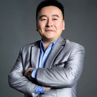 李現偉