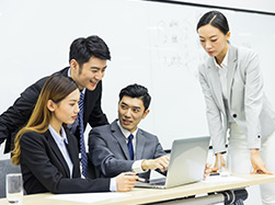 平面設(shè)計(jì)師