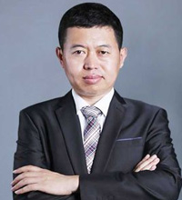 魏明擇