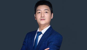 阮維