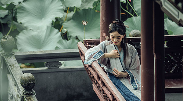 影視劇組化妝