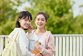 赴意留學生