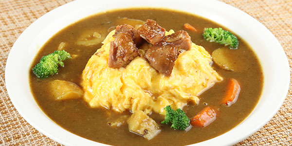咖喱蛋包飯