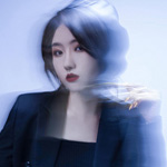 余銘
