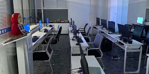 佰意教育電腦室