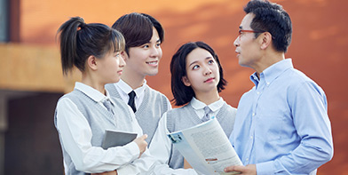 教師編課程