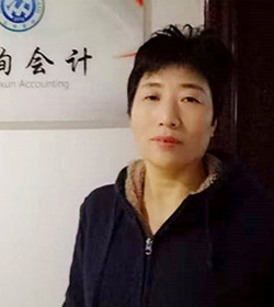 李小紅
