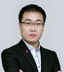 張偉