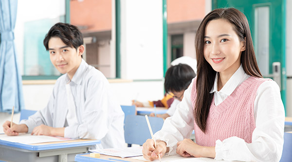 學生