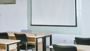 蝸牛學苑培訓機構