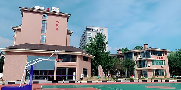 操場