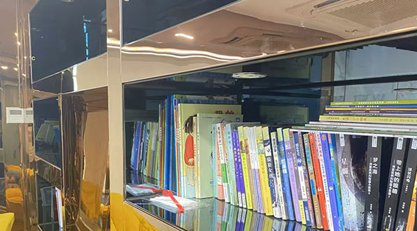 書架區(qū)
