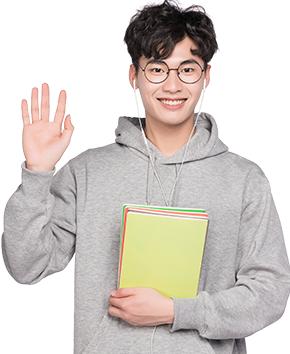 拿著書的男生
