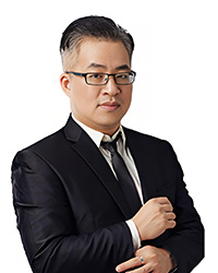 余灼雅老師
