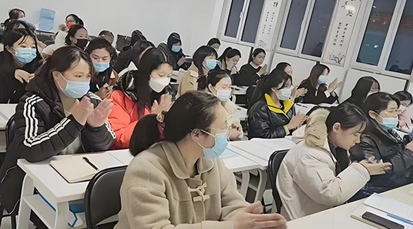 教室