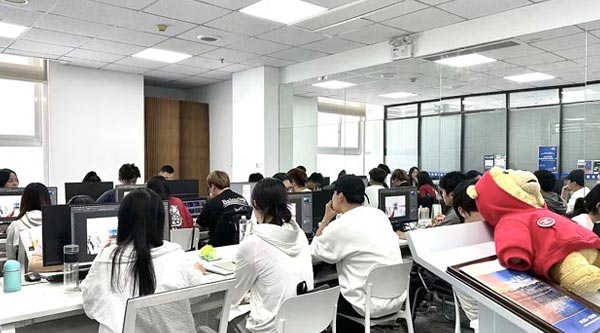電腦課室
