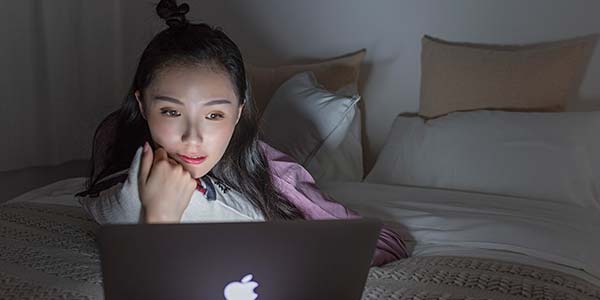 深夜工作