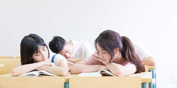 學生