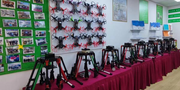 無人機(jī)