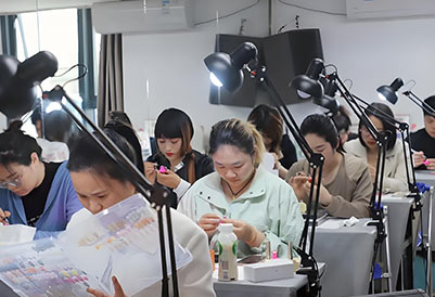 機構簡介