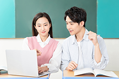 完善課程體系