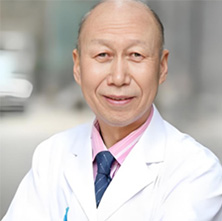 邱根全