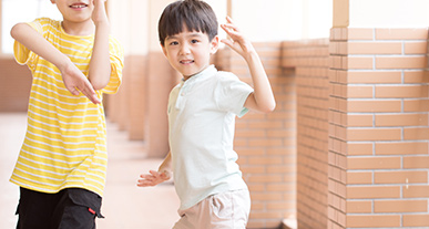 基礎語言與表達能力訓練